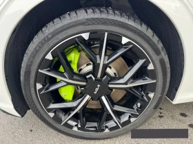 Kia EV6 GT/609HP/AWD/KLESS/HEAT.P./ACC/HUD/360/386h | Auto.bg — изображение 8 Kia EV6 GT/609HP/AWD/KLESS/HEAT.P./ACC/HUD/360/386h | Auto.bg — изображение 8