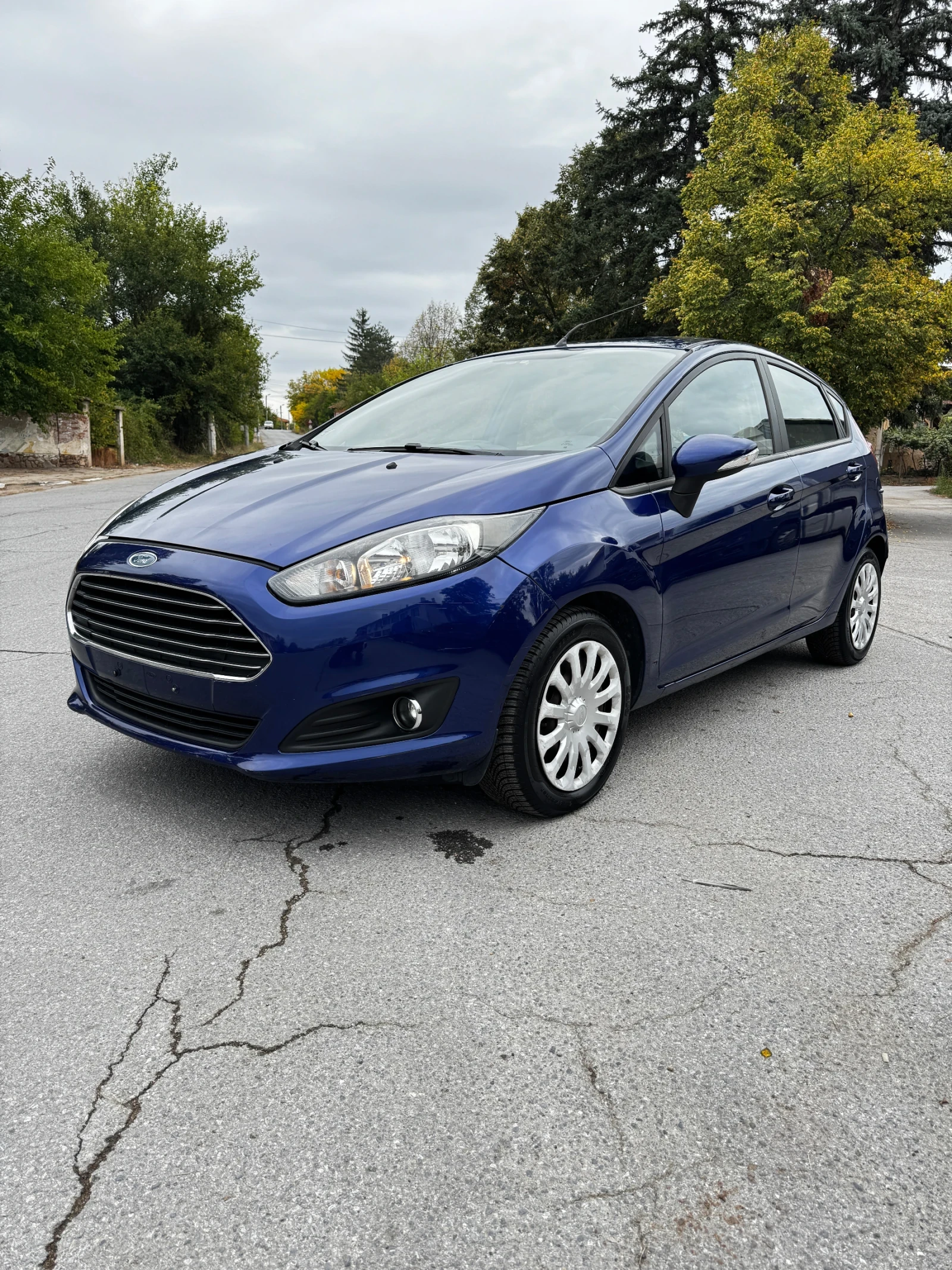 Ford Fiesta 1.6 tdci Euro6 - изображение 7 | Auto.bg Ford Fiesta 1.6 tdci Euro6 - изображение 7