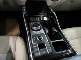 Kia Sorento 1.6 Hybrid Prestige 4x4* ПОДГРЕВ* ОБДУХВАНЕ* | Auto.bg — изображение 13 Kia Sorento 1.6 Hybrid Prestige 4x4* ПОДГРЕВ* ОБДУХВАНЕ* | Auto.bg — изображение 13