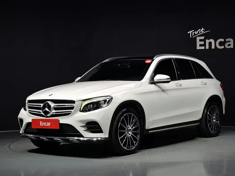 Mercedes-Benz GLC 300 4Matic Amg Line | Auto.bg — изображение 1 Mercedes-Benz GLC 300 4Matic Amg Line | Auto.bg — изображение 1
