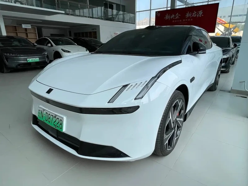 LynkCo 10 - 28250 € - 62918718 1 | Car24.bg LynkCo 10 - 28250 € - 62918718 1