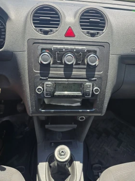 VW Caddy 1.6TDI/НАПЪЛНО ОБСЛУЖЕНА/ПЪТНИЧЕСКА - 5995 € / 11725.20 лв. - 89420140 15 | Car24.bg VW Caddy 1.6TDI/НАПЪЛНО ОБСЛУЖЕНА/ПЪТНИЧЕСКА - 5995 € / 11725.20 лв. - 89420140 15
