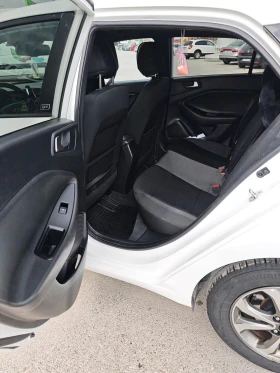 Hyundai I20 1.2 GO - 9299 € - 74514321 14 | Car24.bg Hyundai I20 1.2 GO - 9299 € - 74514321 14