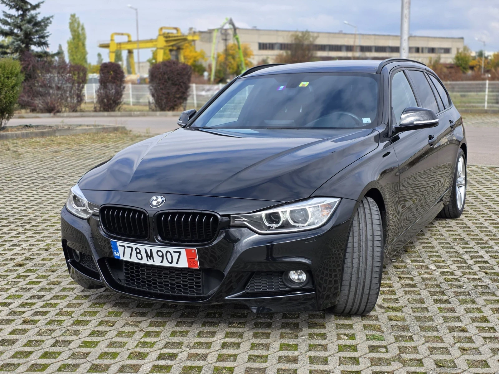 BMW 320 BMW M Performance Head up XENON BI-XENON - изображение 2 | Auto.bg BMW 320 BMW M Performance Head up XENON BI-XENON - изображение 2