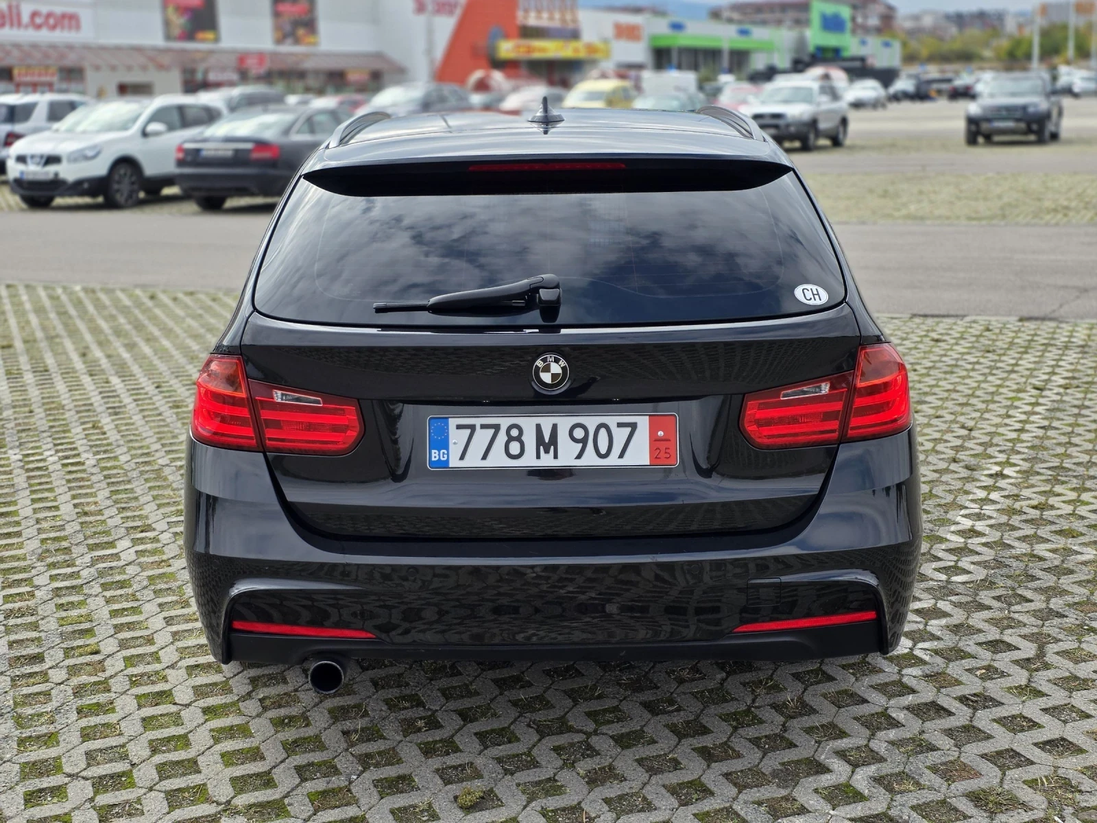 BMW 320 BMW M Performance Head up XENON BI-XENON - изображение 7 | Auto.bg BMW 320 BMW M Performance Head up XENON BI-XENON - изображение 7