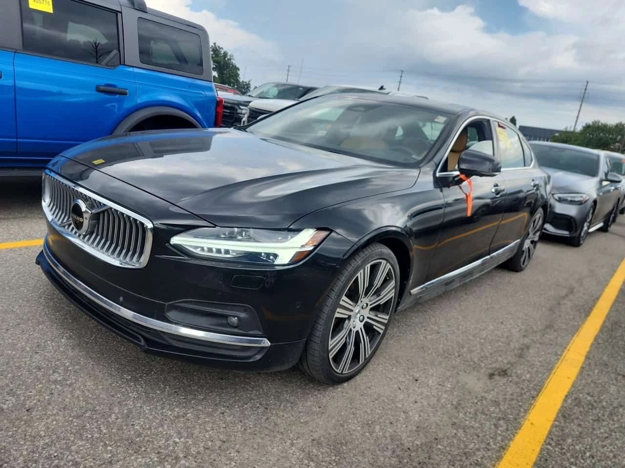 Volvo S90 Inscription / HUD / B&W / ОБДУХВАНЕ | Auto.bg — изображение 1 Volvo S90 Inscription / HUD / B&W / ОБДУХВАНЕ | Auto.bg — изображение 1