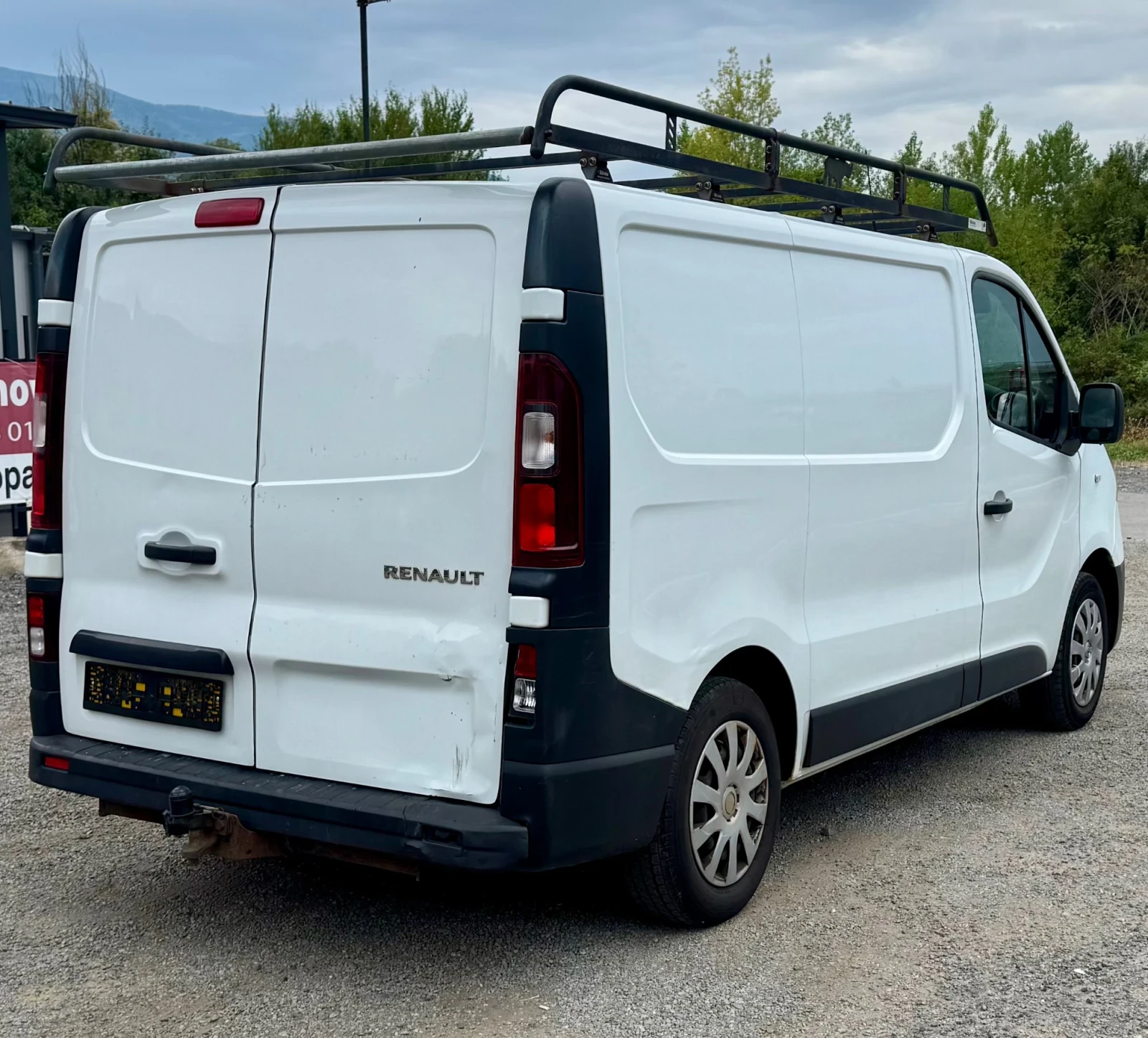 Renault Trafic 1.6dciR9M - изображение 5 | Auto.bg Renault Trafic 1.6dciR9M - изображение 5