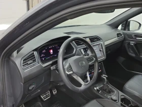 VW Tiguan * R LINE BLACK EDITION * CARFAX * - 44300 лв. / 22650.23 € - 53803387 9 | Car24.bg VW Tiguan * R LINE BLACK EDITION * CARFAX * - 44300 лв. / 22650.23 € - 53803387 9