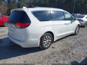 Chrysler Pacifica TOURING L - 13356 € / 26122.07 лв. - 81687813 6 | Car24.bg Chrysler Pacifica TOURING L - 13356 € / 26122.07 лв. - 81687813 6