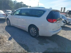 Chrysler Pacifica TOURING L - 13356 € / 26122.07 лв. - 81687813 4 | Car24.bg Chrysler Pacifica TOURING L - 13356 € / 26122.07 лв. - 81687813 4