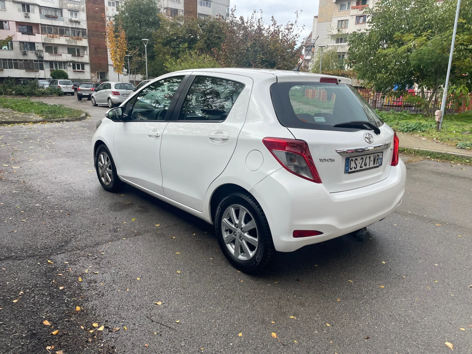 Toyota Yaris 1.4 D4D 90кс - изображение 4 | Auto.bg Toyota Yaris 1.4 D4D 90кс - изображение 4