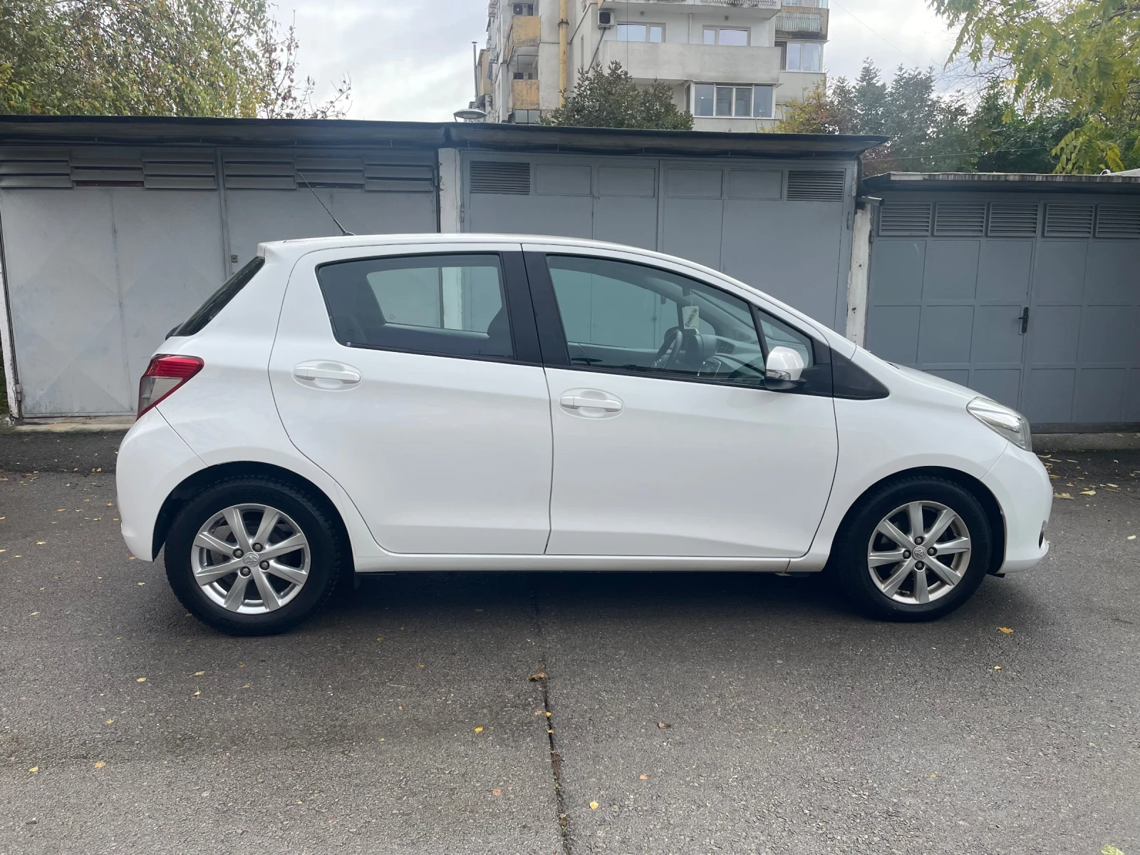 Toyota Yaris 1.4 D4D 90кс - изображение 7 | Auto.bg Toyota Yaris 1.4 D4D 90кс - изображение 7