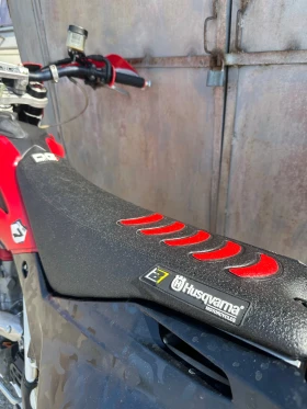 Husqvarna 250 undefined | Auto.bg — изображение 6 Husqvarna 250 undefined | Auto.bg — изображение 6