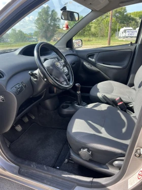 Toyota Yaris undefined | Auto.bg — изображение 7 Toyota Yaris undefined | Auto.bg — изображение 7