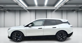 BMW iX xDrive50 = Sport Package = Гаранция | Auto.bg — изображение 3 BMW iX xDrive50 = Sport Package = Гаранция | Auto.bg — изображение 3