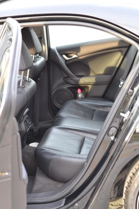 Honda Accord 2.4L Executive * Автомат * Кожа * Камера * История - 9200 € / 17993.64 лв. - 18755472 13 | Car24.bg Honda Accord 2.4L Executive * Автомат * Кожа * Камера * История - 9200 € / 17993.64 лв. - 18755472 13