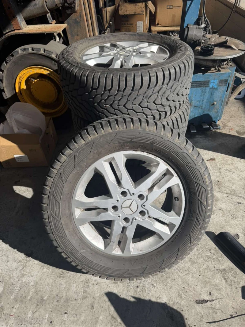 Mercedes-Benz G Оригинални джанти 285/55 R18 с гуми - 10 € - 64359603 1 | Car24.bg Mercedes-Benz G Оригинални джанти 285/55 R18 с гуми - 10 € - 64359603 1