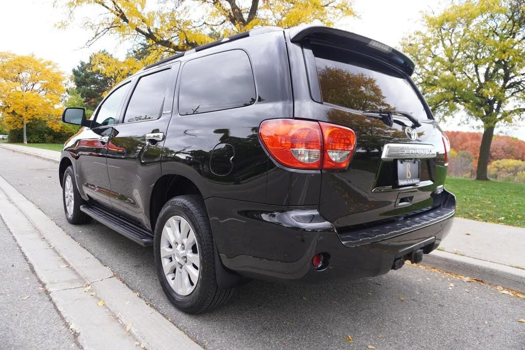 Toyota Sequoia Platinum ПОДГРЕВ* BLINDSPOT* CAM* KEYLESS*  - изображение 3 | Auto.bg Toyota Sequoia Platinum ПОДГРЕВ* BLINDSPOT* CAM* KEYLESS*  - изображение 3