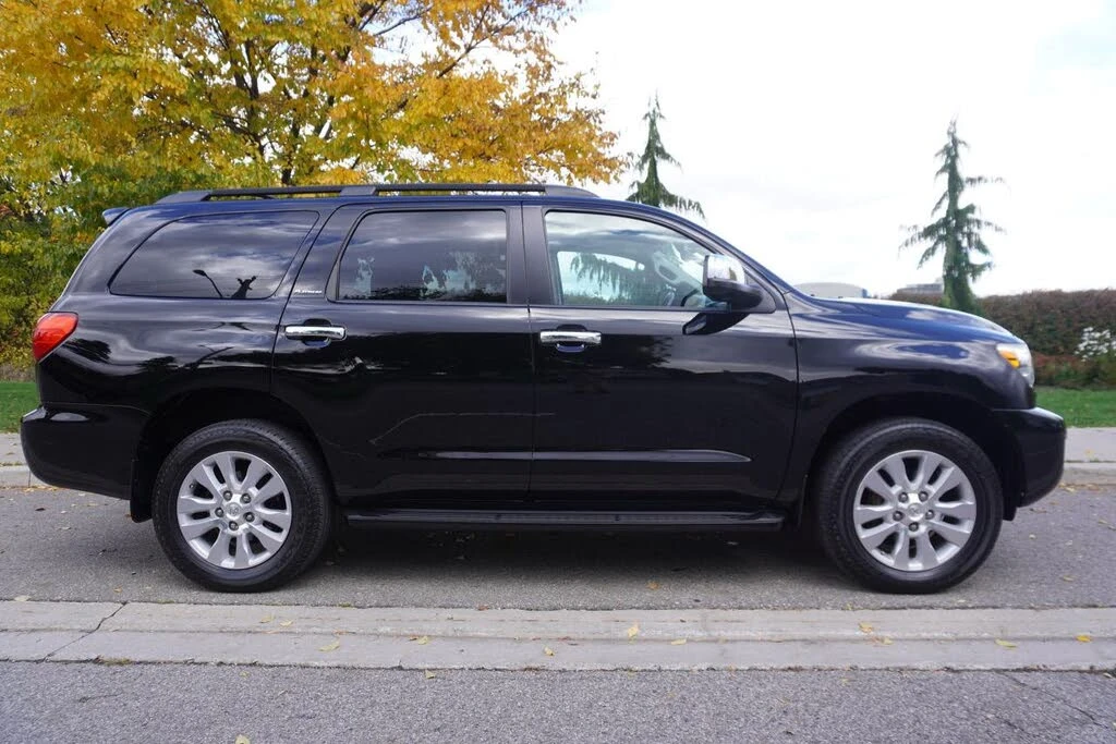 Toyota Sequoia Platinum ПОДГРЕВ* BLINDSPOT* CAM* KEYLESS*  - изображение 5 | Auto.bg Toyota Sequoia Platinum ПОДГРЕВ* BLINDSPOT* CAM* KEYLESS*  - изображение 5