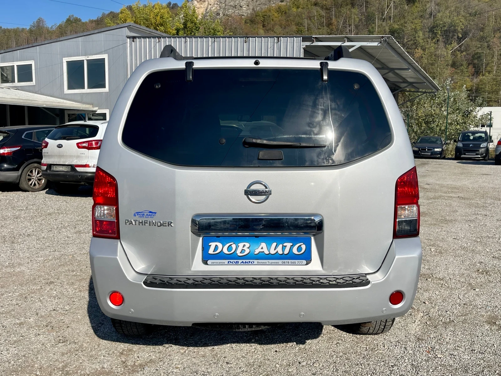 Nissan Pathfinder 2.5DCI-4x4-174к.с- 7 МЕСТЕН - изображение 5 | Auto.bg Nissan Pathfinder 2.5DCI-4x4-174к.с- 7 МЕСТЕН - изображение 5