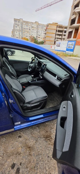 Renault Clio Clio V - 18499 € - 49944301 6 | Car24.bg Renault Clio Clio V - 18499 € - 49944301 6