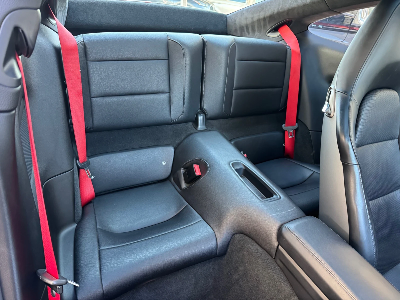 Porsche 911 CARRERA S#GTS PACK#CHRONO#ALCANTARA#69000KM - изображение 10 | Auto.bg Porsche 911 CARRERA S#GTS PACK#CHRONO#ALCANTARA#69000KM - изображение 10