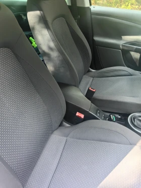 Seat Altea 2.0 FSI - 2800 € - 18692014 5 | Car24.bg Seat Altea 2.0 FSI - 2800 € - 18692014 5