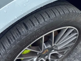 Porsche Cayenne * E Hybrid AWD * CARFAX * ОПЦИЯ ЗА ФИНАНСИРАНЕ | Auto.bg — изображение 7 Porsche Cayenne * E Hybrid AWD * CARFAX * ОПЦИЯ ЗА ФИНАНСИРАНЕ | Auto.bg — изображение 7