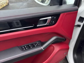 Porsche Cayenne * E Hybrid AWD * CARFAX * ОПЦИЯ ЗА ФИНАНСИРАНЕ | Auto.bg — изображение 12 Porsche Cayenne * E Hybrid AWD * CARFAX * ОПЦИЯ ЗА ФИНАНСИРАНЕ | Auto.bg — изображение 12