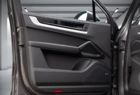 Porsche Cayenne E-Hybrid = Black Pack = Гаранция - 86250 € - 76435401 6 | Car24.bg Porsche Cayenne E-Hybrid = Black Pack = Гаранция - 86250 € - 76435401 6