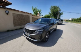 Снимка Peugeot 5008