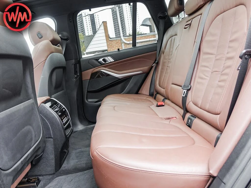 BMW X5 xDrive40i PANO* CAM* HEAD-UP* BLINDSPOT* CARPLAY*  - изображение 8 | Auto.bg BMW X5 xDrive40i PANO* CAM* HEAD-UP* BLINDSPOT* CARPLAY*  - изображение 8