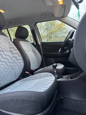 Skoda Fabia 1.2Бензин/Италия/Климатик /Катализатор  - 4600 лв. / 2351.94 € - 53571108 13 | Car24.bg Skoda Fabia 1.2Бензин/Италия/Климатик /Катализатор  - 4600 лв. / 2351.94 € - 53571108 13