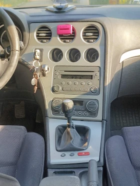 Alfa Romeo 159 1.9 JTDM 16v - 1600 € / 3129.33 лв. - 20954685 4 | Car24.bg Alfa Romeo 159 1.9 JTDM 16v - 1600 € / 3129.33 лв. - 20954685 4