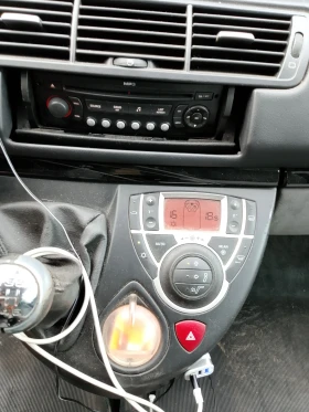 Citroen C8 Дизел - 3550 € - 25355833 12 | Car24.bg Citroen C8 Дизел - 3550 € - 25355833 12