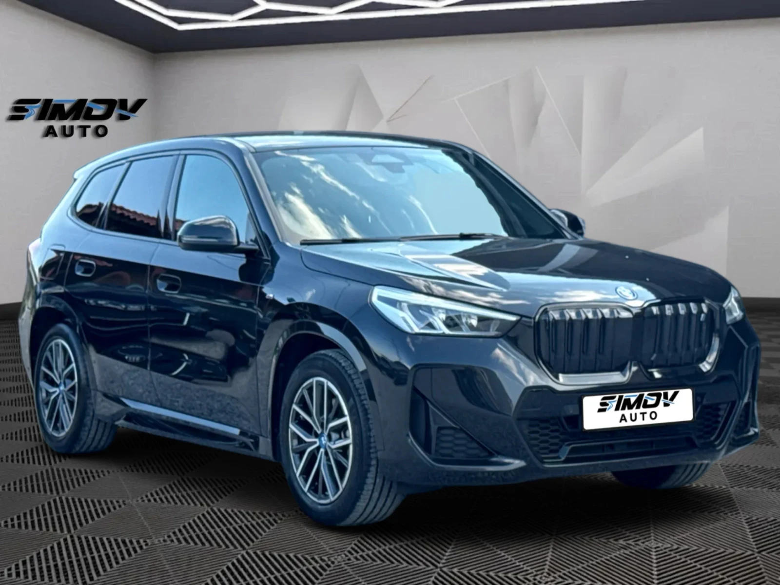 BMW iX1 68KWH M-PACKET X-DRIVE SOH-100% ТЕРМОПОМПА КОЖА | Auto.bg — изображение 1 BMW iX1 68KWH M-PACKET X-DRIVE SOH-100% ТЕРМОПОМПА КОЖА | Auto.bg — изображение 1