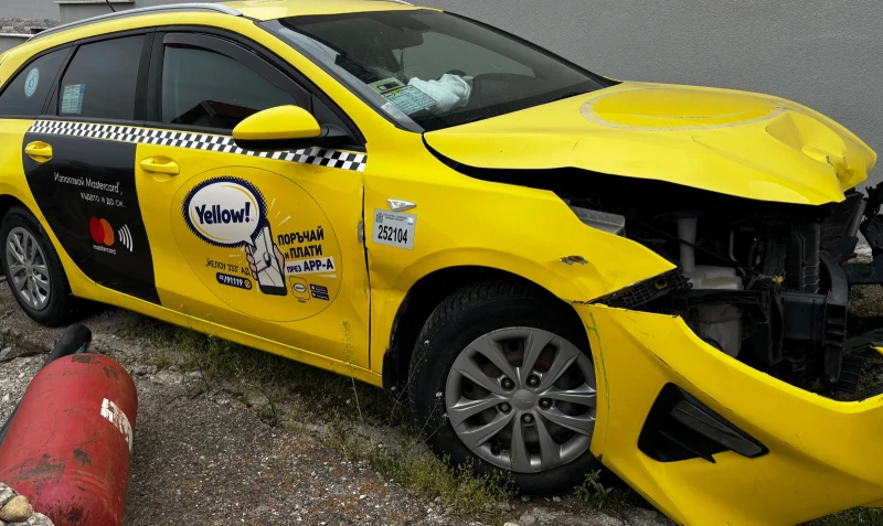 Kia Ceed - 10 € / 19.56 лв. - 61481394 1 | Car24.bg Kia Ceed - 10 € / 19.56 лв. - 61481394 1
