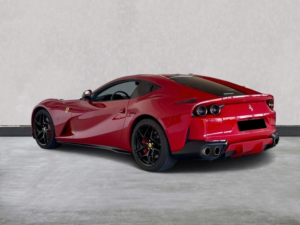 Ferrari 812 Superfast /LIFT/CARBON/CAMERA/CERAMIC/JBL/ - изображение 4 | Auto.bg Ferrari 812 Superfast /LIFT/CARBON/CAMERA/CERAMIC/JBL/ - изображение 4