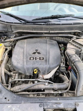 Mitsubishi Outlander - 4500 € / 8801.24 лв. - 16417263 11 | Car24.bg Mitsubishi Outlander - 4500 € / 8801.24 лв. - 16417263 11