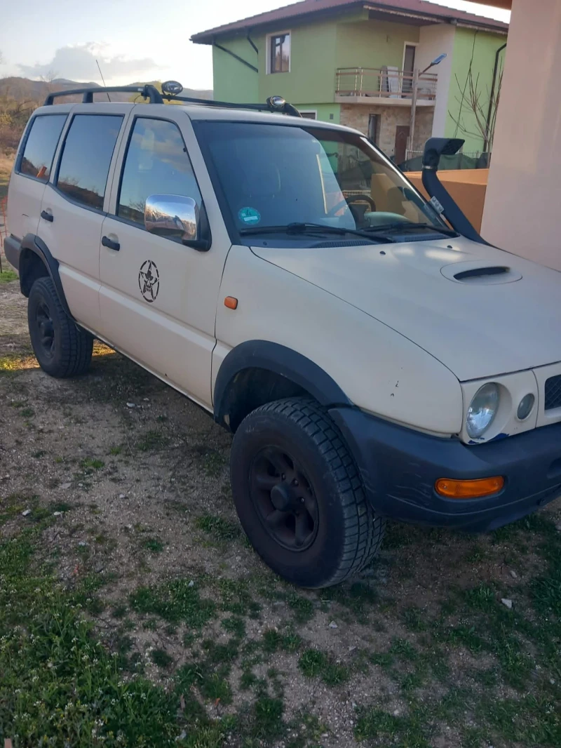 Nissan Terrano 2.4i - 5500 € / 10757.07 лв. - 33625632 1 | Car24.bg Nissan Terrano 2.4i - 5500 € / 10757.07 лв. - 33625632 1