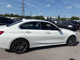 BMW 330 * xDrive * CARFAX * ОПЦИЯ ЗА ФИНАНСИРАНЕ | Auto.bg — изображение 3 BMW 330 * xDrive * CARFAX * ОПЦИЯ ЗА ФИНАНСИРАНЕ | Auto.bg — изображение 3
