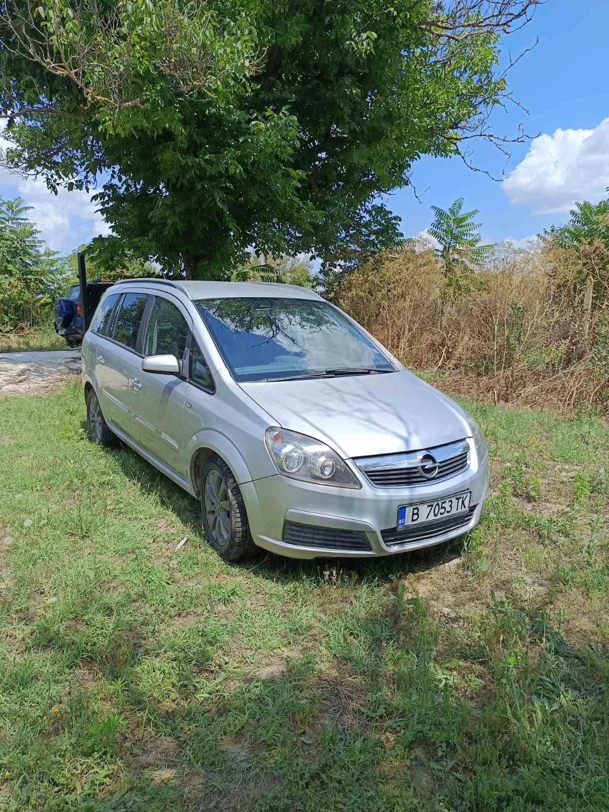 Opel Zafira undefined | Auto.bg — изображение 1 Opel Zafira undefined | Auto.bg — изображение 1