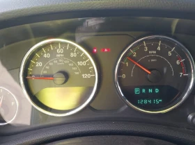 Jeep Wrangler UNLIMITED SAHARA 4x4 - 25900 лв. / 13242.46 € - 14023418 12 | Car24.bg Jeep Wrangler UNLIMITED SAHARA 4x4 - 25900 лв. / 13242.46 € - 14023418 12