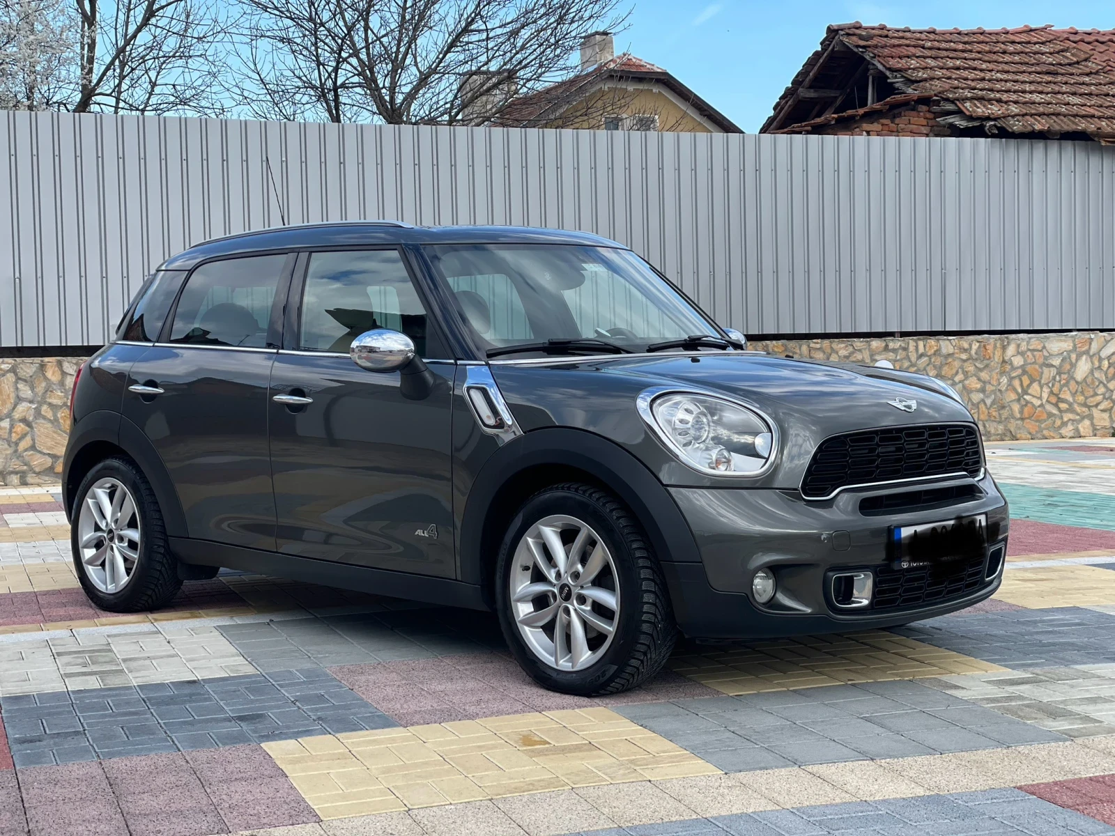 Mini Countryman  2.0SD, 4x4 - изображение 2 | Auto.bg Mini Countryman  2.0SD, 4x4 - изображение 2