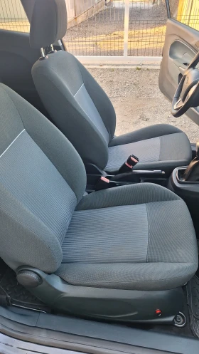 Ford Fiesta - 3500 € / 6845.40 лв. - 80124013 6 | Car24.bg Ford Fiesta - 3500 € / 6845.40 лв. - 80124013 6
