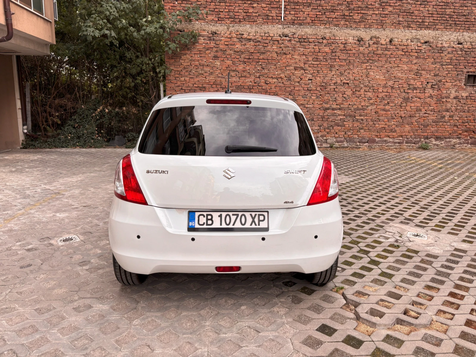 Suzuki Swift 4x4, 94 кс - изображение 5 | Auto.bg Suzuki Swift 4x4, 94 кс - изображение 5