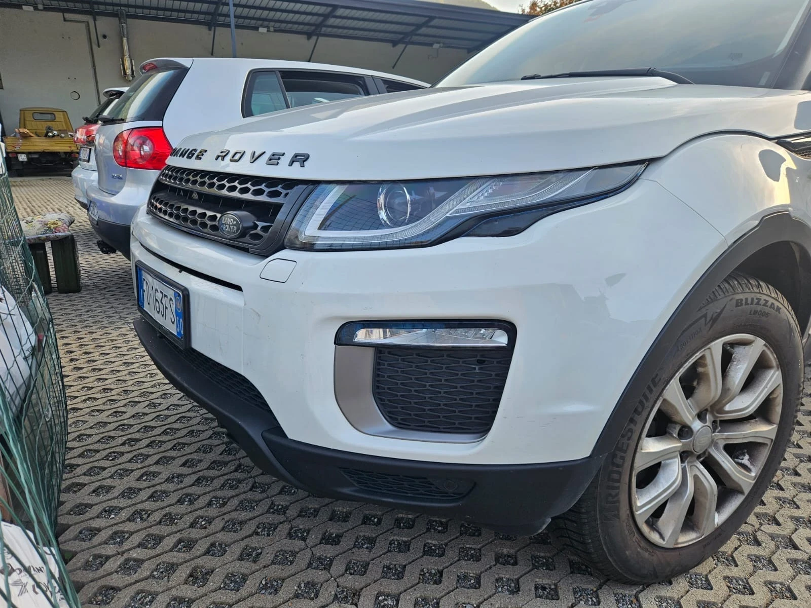 Land Rover Range Rover Evoque 2.0D/FACELIFT - изображение 7 | Auto.bg Land Rover Range Rover Evoque 2.0D/FACELIFT - изображение 7