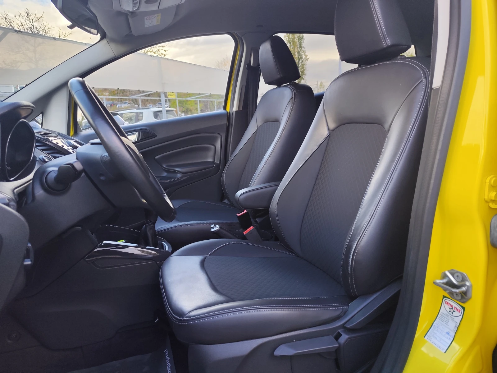 Ford EcoSport 1.5i* PLUS* LED* КАМЕРА* !48.000km* EURO-6B*  - изображение 6 | Auto.bg Ford EcoSport 1.5i* PLUS* LED* КАМЕРА* !48.000km* EURO-6B*  - изображение 6