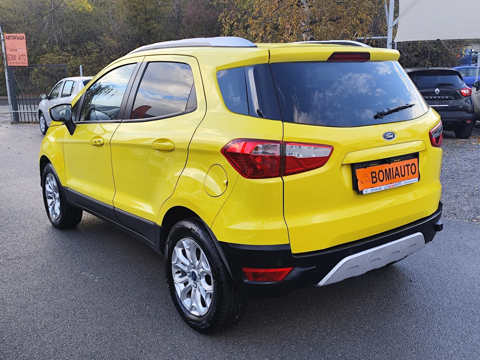Ford EcoSport 1.5i* PLUS* LED* КАМЕРА* !48.000km* EURO-6B*  - изображение 5 | Auto.bg Ford EcoSport 1.5i* PLUS* LED* КАМЕРА* !48.000km* EURO-6B*  - изображение 5