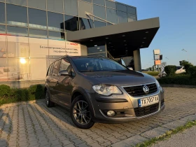 VW Touran CROSS, DSG, ЕДИН СОБСТВЕНИК, FULL, ПЕРФЕКТЕН - 4500 € / 8801.24 лв. - 43113351 7 | Car24.bg VW Touran CROSS, DSG, ЕДИН СОБСТВЕНИК, FULL, ПЕРФЕКТЕН - 4500 € / 8801.24 лв. - 43113351 7